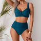 Elegantní dvoudílné bikiny s tenkými ramínky