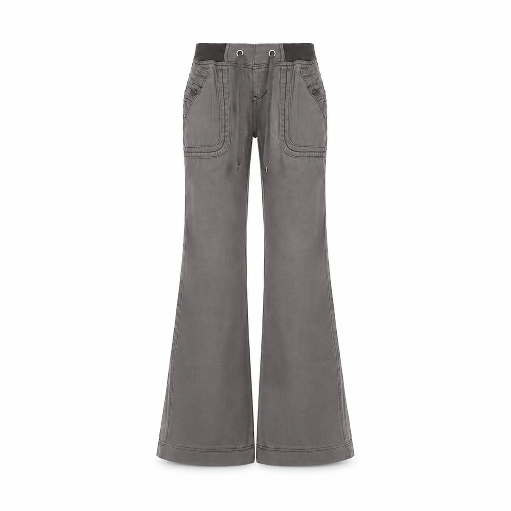 Jean American Vintage taille basse légèrement évasé, avec ceinture élastiquée à cordonnet et poches patteilleuses