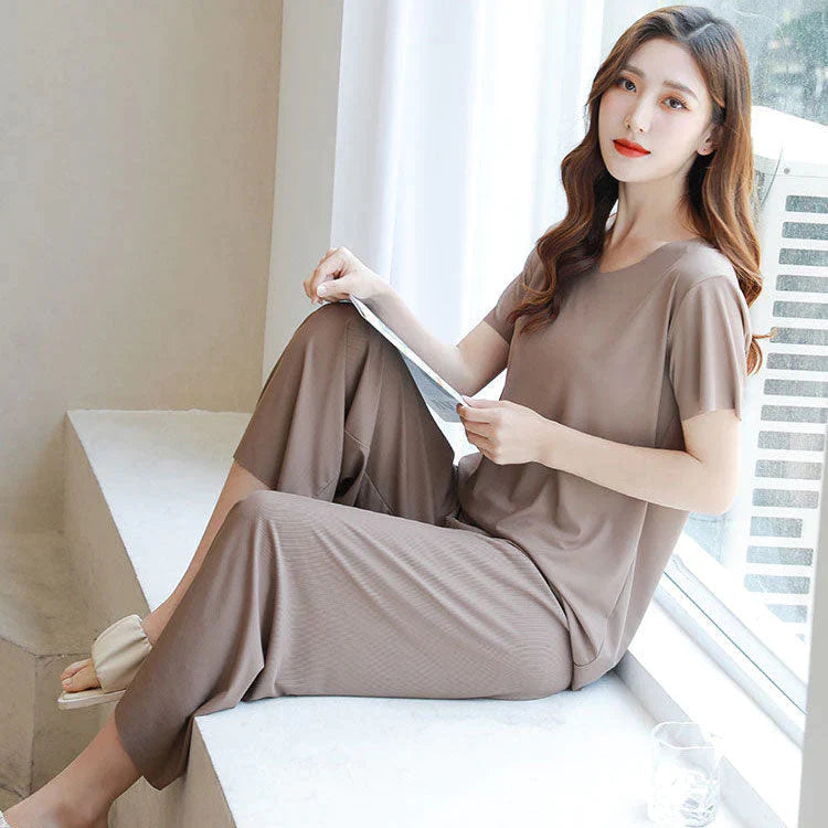 Soft Comfortable Ice Silk Short Sleeve T-Shirt Two Piece Set Loose Wide-leg Pants-3